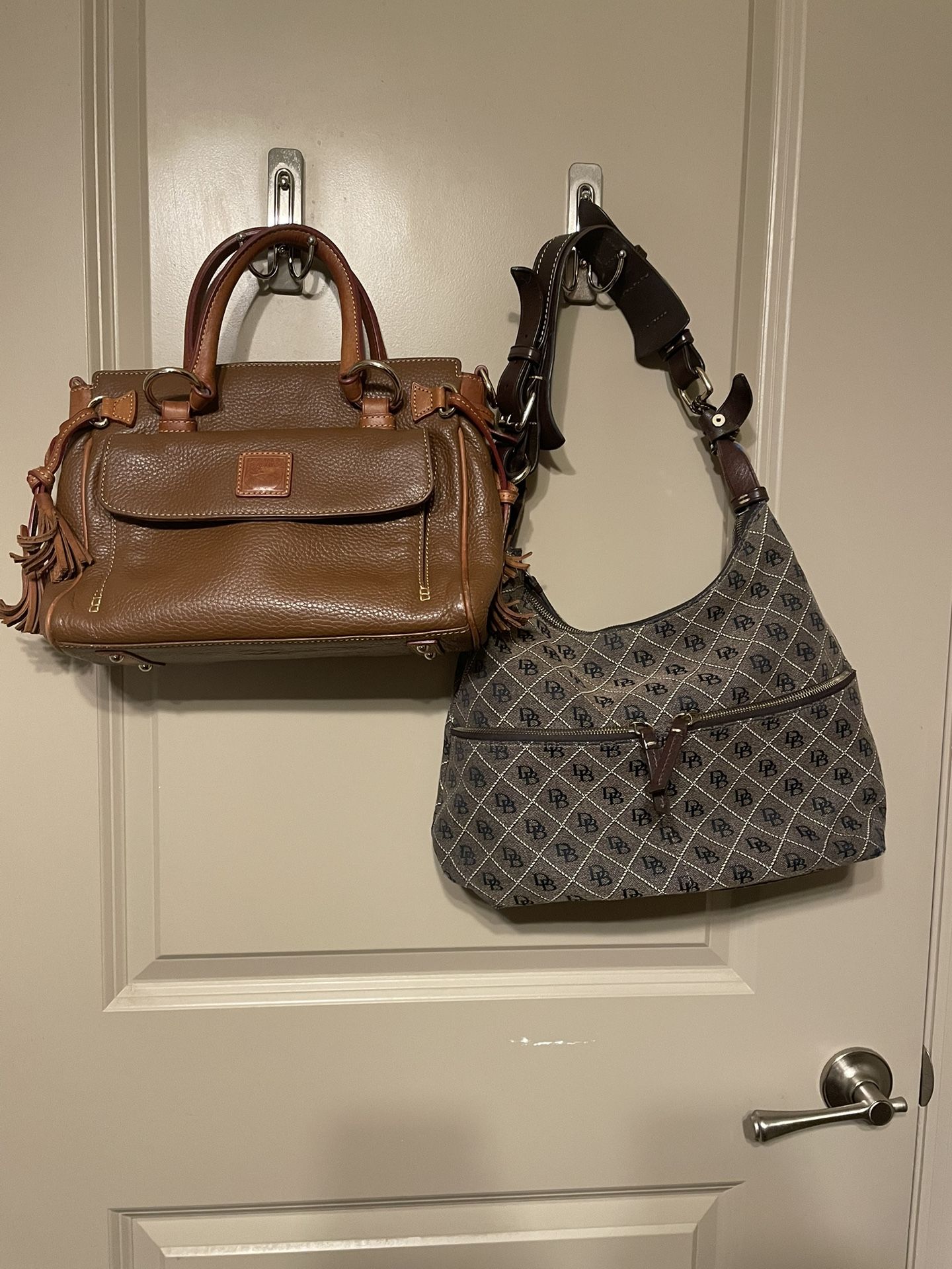 π Dooney & Bourke Designer Handbag Set β $50