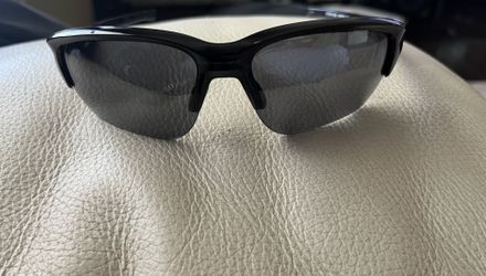 oakley sunglasses