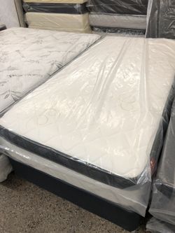 TWIN SIZE MATTRESS AND BOX NEW $199
