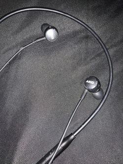 Akg  Wireless Earbuds