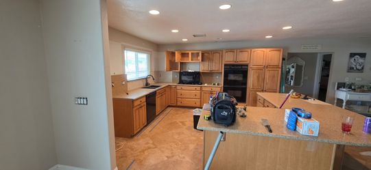 Kitchen Cabinets and Appliances for free
