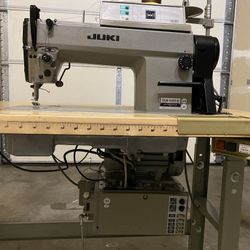 Juki Sewing Machine 