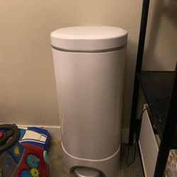 Baby Diaper Trash Can