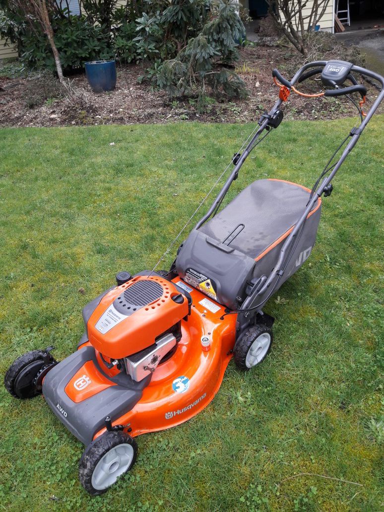 Husqvarna AWD self-propelled mower with blade stop - delivery available
