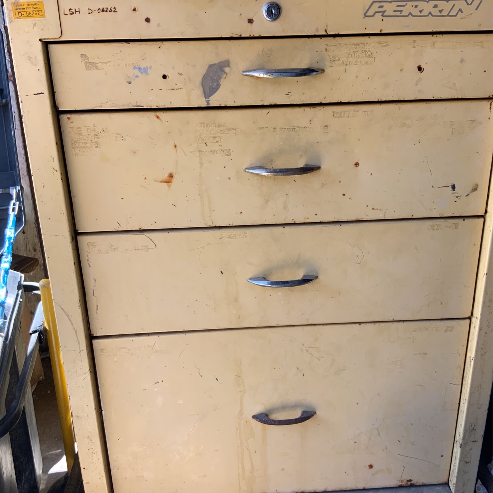 Medical Crash Cart