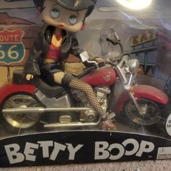 Betty Boop Lot 