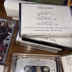 Delano Young  Luv Cassette Used  Nm- Warner Brothers Records