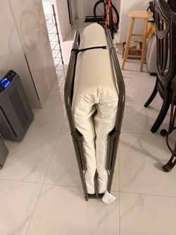 Unfoldable bed with legs