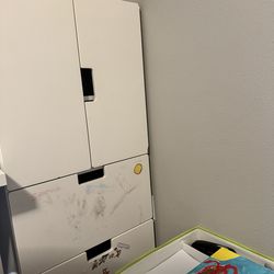 [moving sale] Ikea Smastad storage shelf