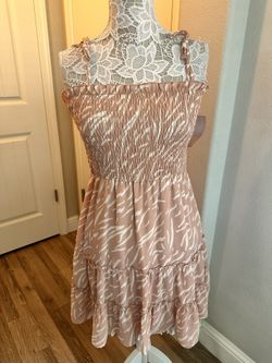 Women’s Tie Dress! (Size XL)