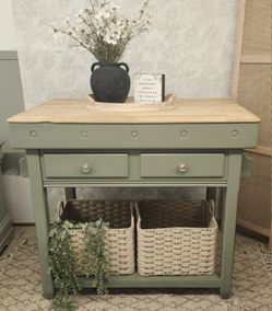 Kitchen Island