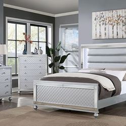 Brand New Silver 4pc Queen Bedroom Set (Available In Eastern King)
