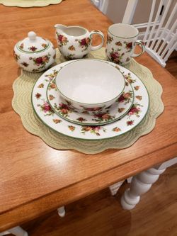 Royal dalton dinnerware