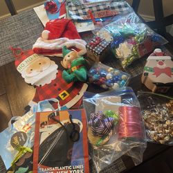 Big Christmas Lot gift bags