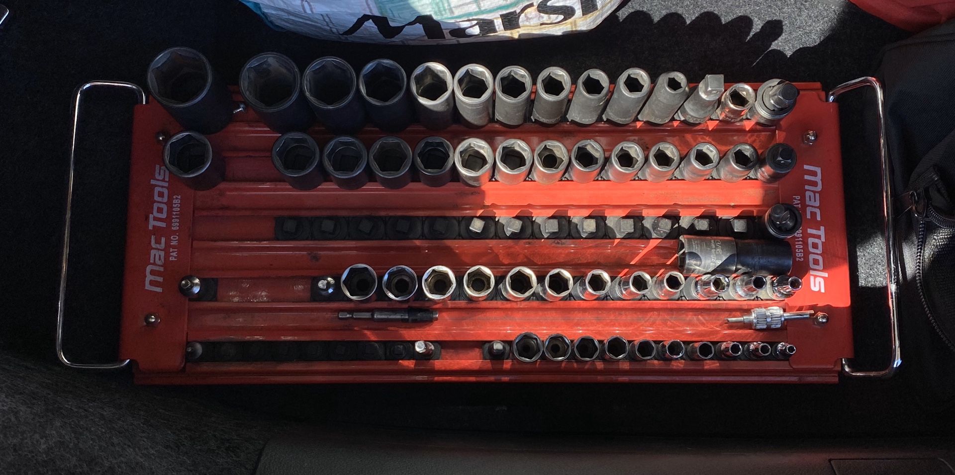 Mac tools socket tray with all (some snap on) sockets included