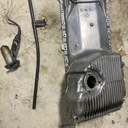 E34 Oil Pan Dipstick And Sensor