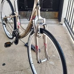 Specialized Crossroads Aluminum Hybrid Bike 