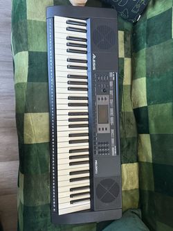 Alesis Melody 61 Electronic Piano Keyboard