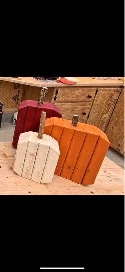 Set of 3 Handmade Wooden Pumpkins – Orange, White & Burgundy 🎃 Rustic Fall & Halloween Decor – 3 Sizes/Colors