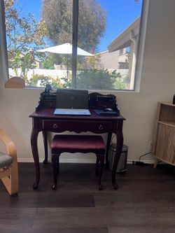 Classical desk