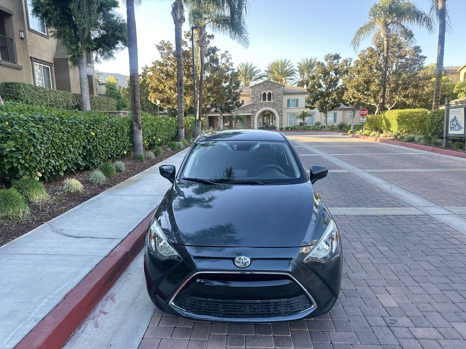 2017 Toyota Yaris iA