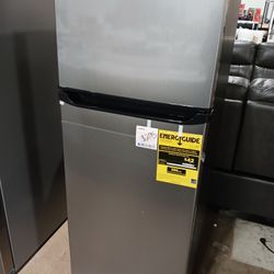 Sale! 7.6 Cu Ft Top Freezer Fridge 