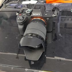 Sony A7IV