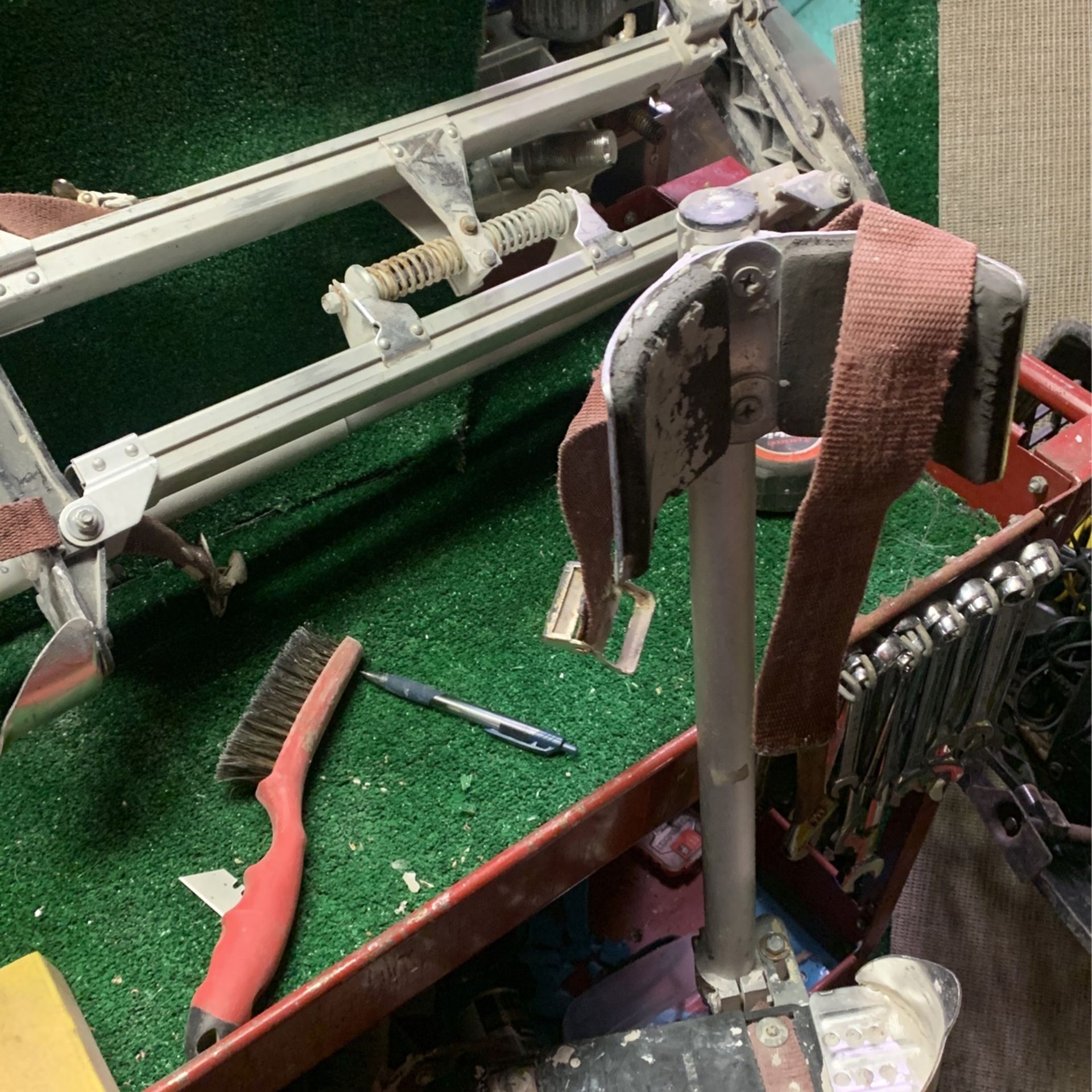 Adjustable Drywall Stitils
