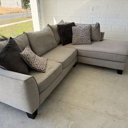 Rooms To Go Sofa