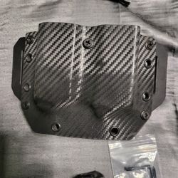 Kydex Carbon Fiber Dual Mag Holder