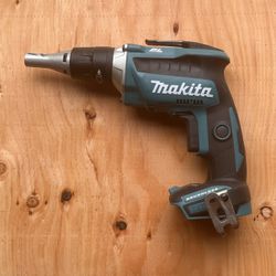 Makita Drywall Screwdriver - XSF03