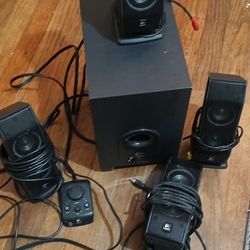 Logitech Subwofer Seaker Set