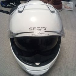 Motor helmet