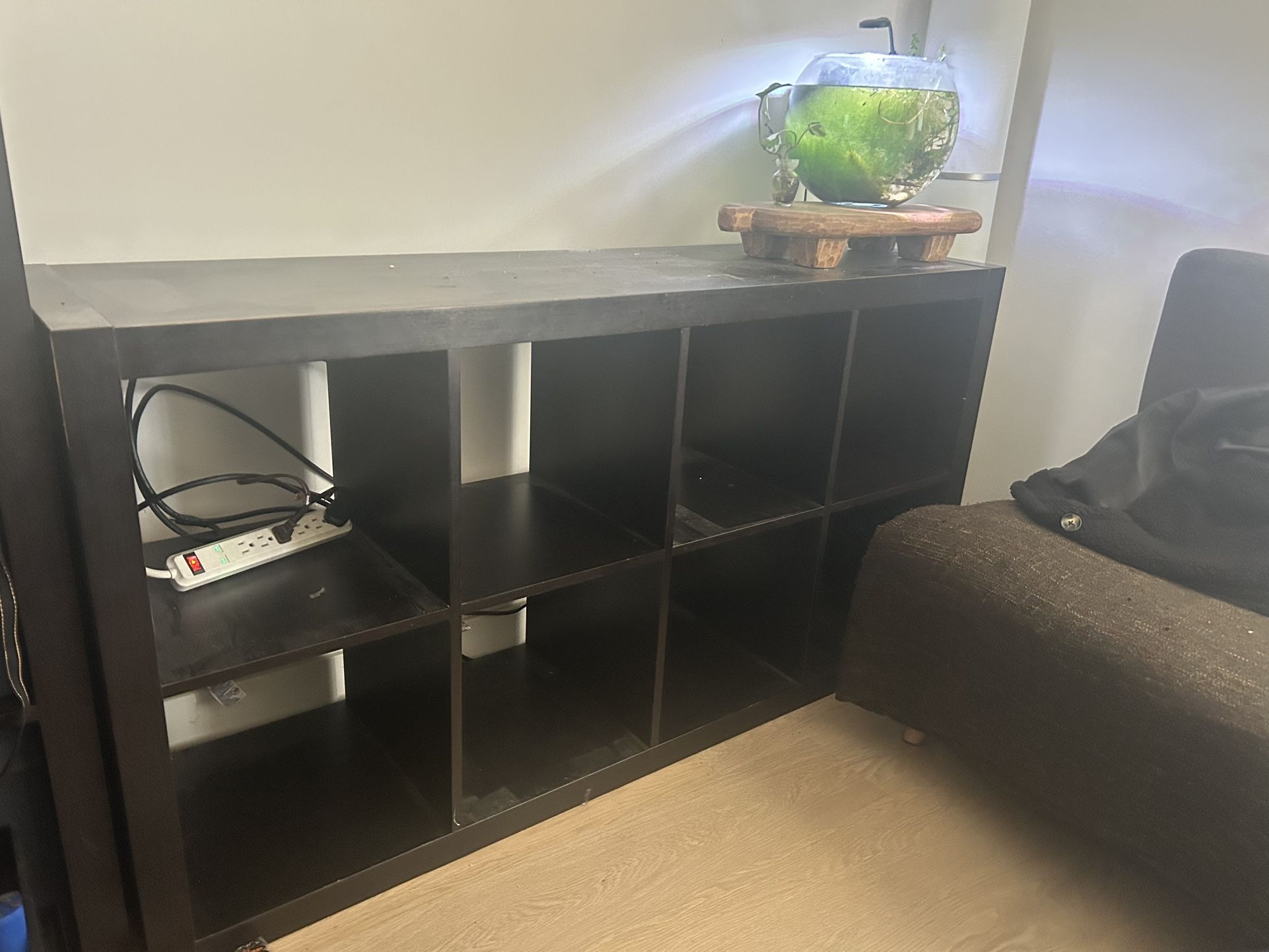 Free IKEA Shelve