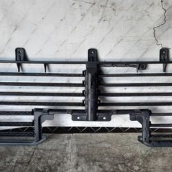 2017 18 2019 CHEVROLET SILVERADO 1500 GMC SIERRA 1500 RADIATOR SHUTTER OEM #4342