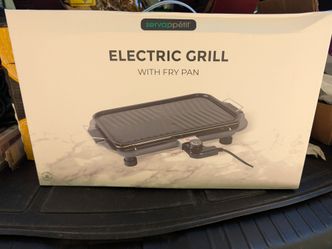 Electric grill with fry pan
