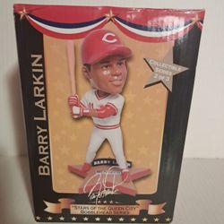 Barry Larkin Bobble Head Stars Of The Queen City Cincinnati Reds 