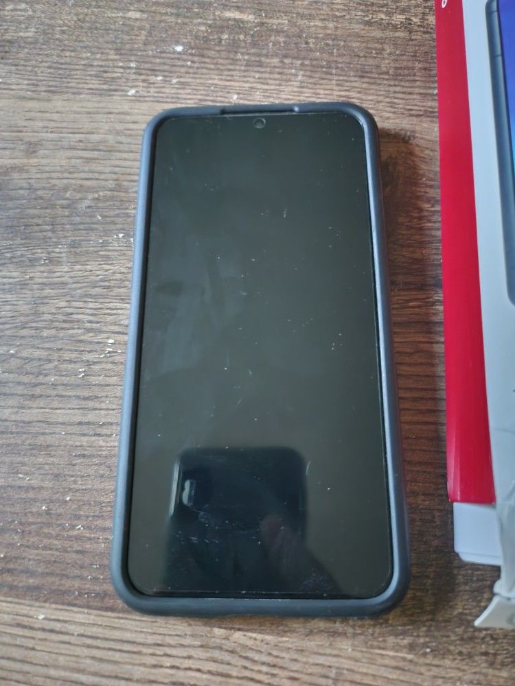 Samsung Galaxy S22+ Unlocked 256 GB Tech21 case and Zagg Screen protector
