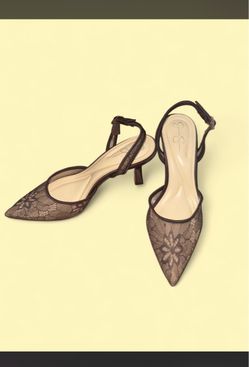Jessica Simpson Lace Slingback Kitten Heels