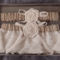 David Tutera Burlap Garter Set