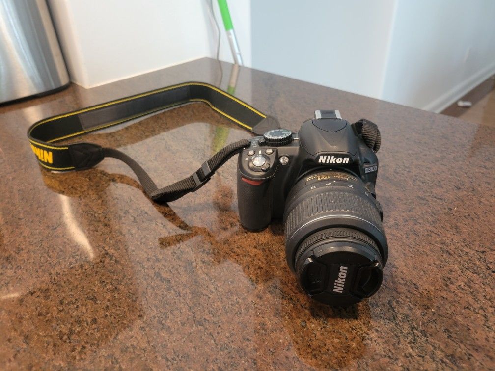 Nikon D3100 DSLR Bundle - LIKE NEW