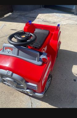 Paw Patrol Fire Truck Ride On 6v 