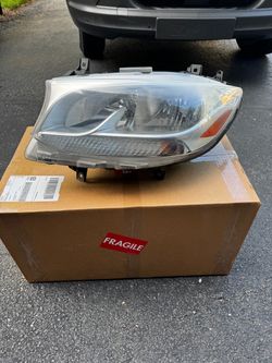 2019 -2025 Mercedes sprinter halogen headlights OEM