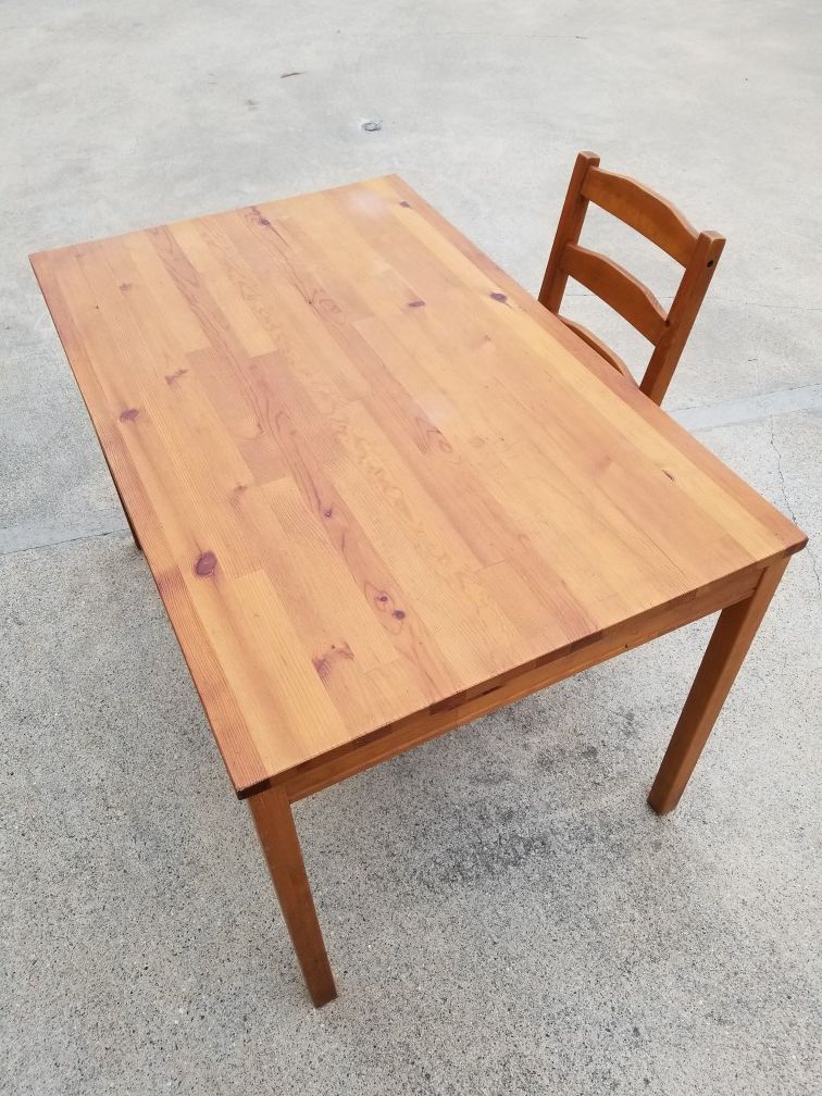 Wood table and chair