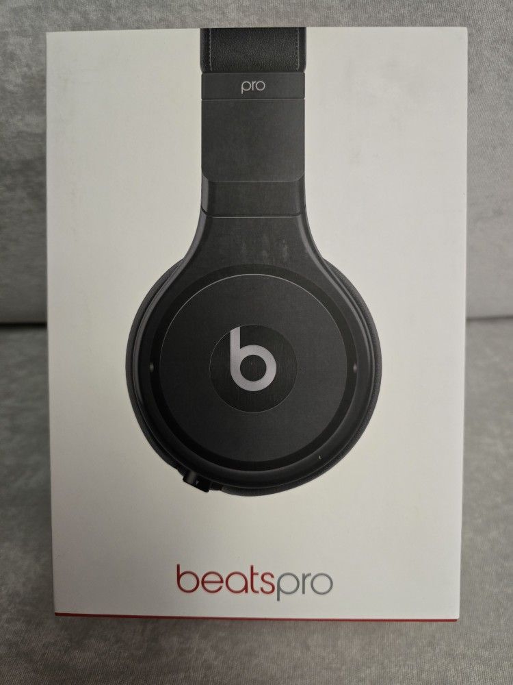 Beats Pro Wired Over-Ear Headphones