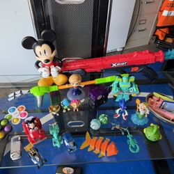 Toy Lot… Lots Of Different Items 