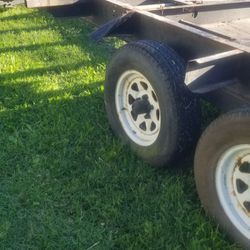 2005 29ft Trailer With Electric Brakes 
