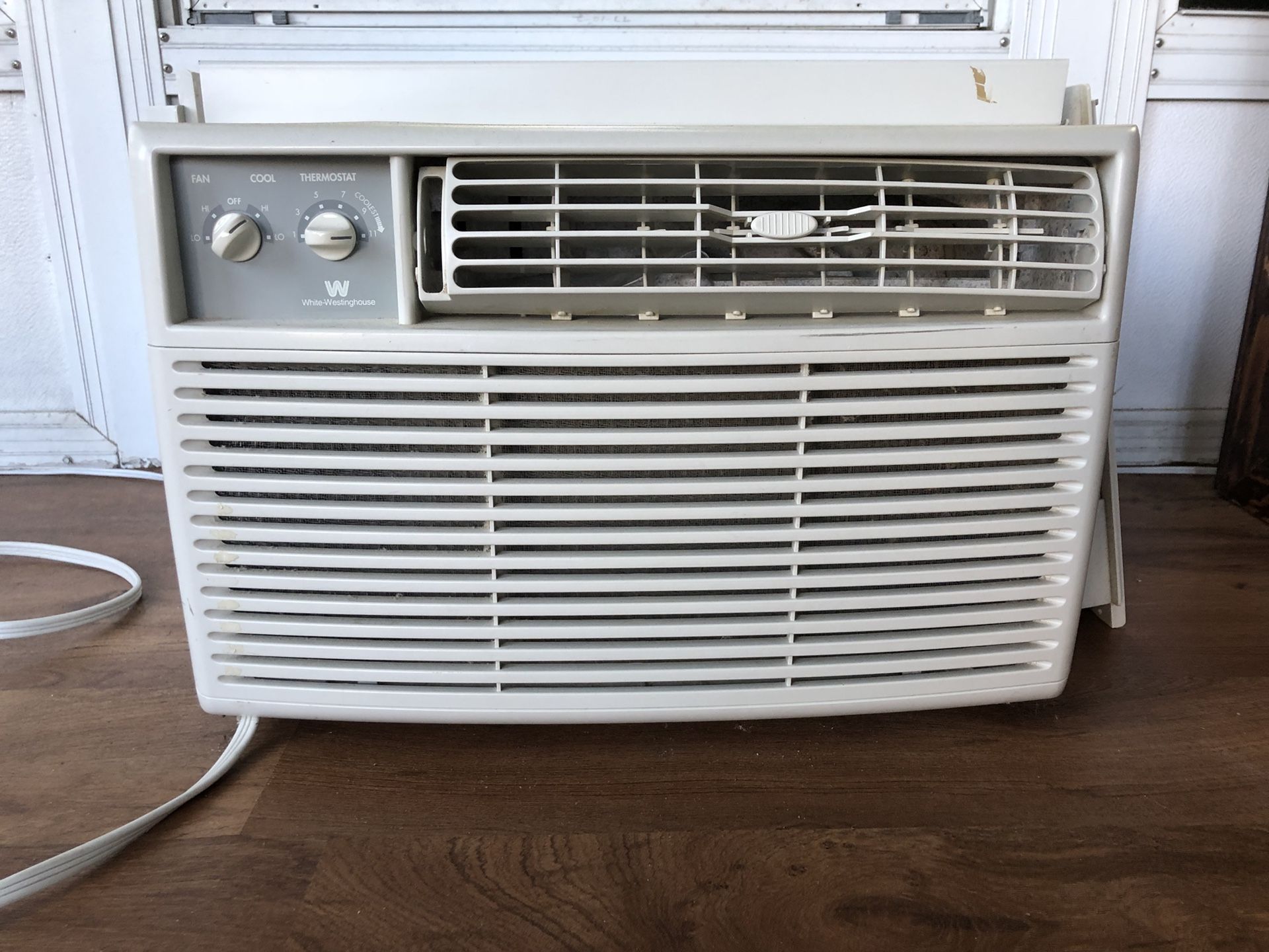 White-Westinghouse Air Conditioner - 5000 BTU