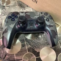 Camo PS5 Controller 