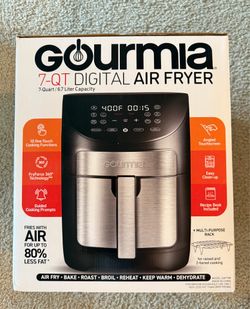 MOVE OUT SALE : Air fryer